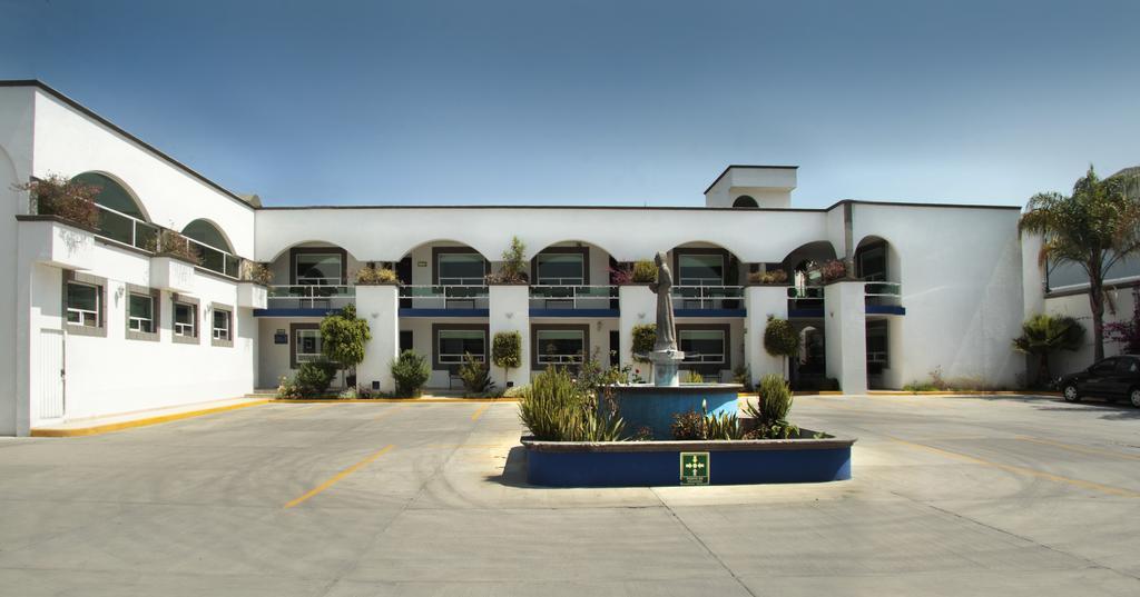 Global Express Puebla - Finsa Hotel Exterior foto